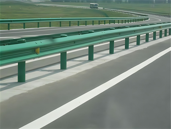 扬州波形梁护栏在高速公路的应用